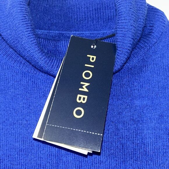 Piombo Blue Turtleneck Women’s Lana Wool Sweater(Size Small) - Picture 4 of 6
